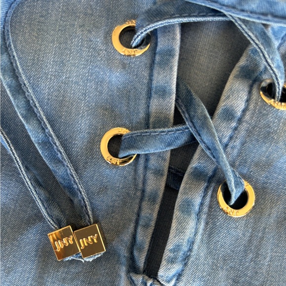 🌿🦋 Jones New York Sleeveless Chambray Jean Top - Picture 6 of 6